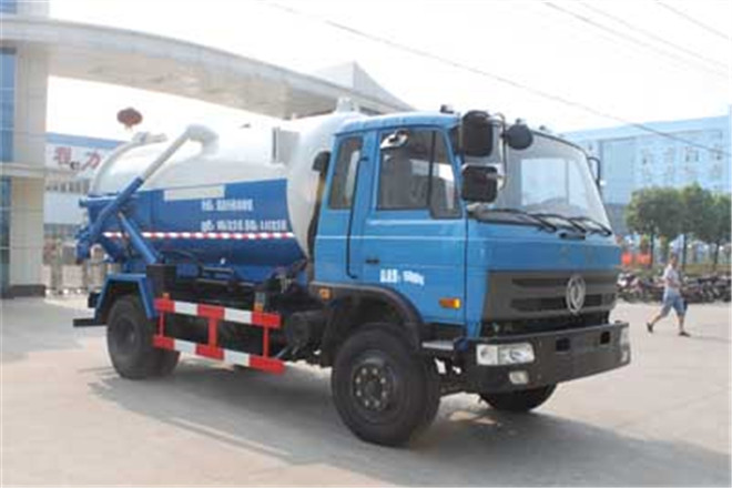 FAW TRUCKS Debuts J7 and Tiger 6G