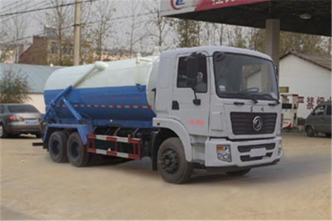 FAW TRUCKS Debuts J7 and Tiger 6G