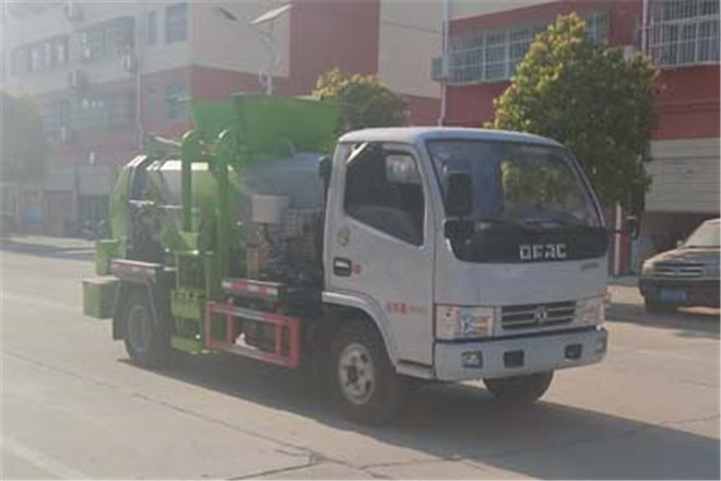 FAW TRUCKS Debuts J7 and Tiger 6G