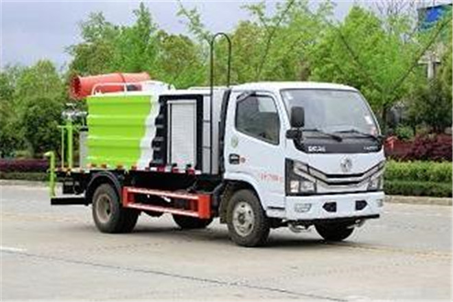 FAW TRUCKS Debuts J7 and Tiger 6G