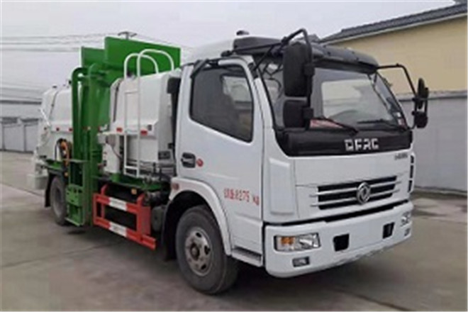 FAW TRUCKS Debuts J7 and Tiger 6G