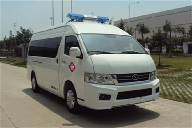 FAW TRUCKS Debuts J7 and Tiger 6G